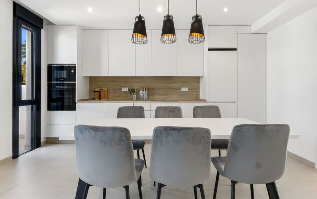 Tropical Beach Penthouse - Photo 4