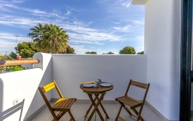 Tropical Beach Penthouse - Photo 5