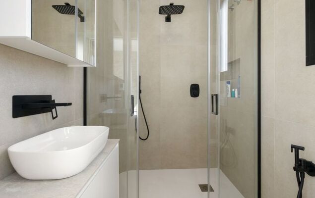 Tropical Beach Penthouse - Photo 14